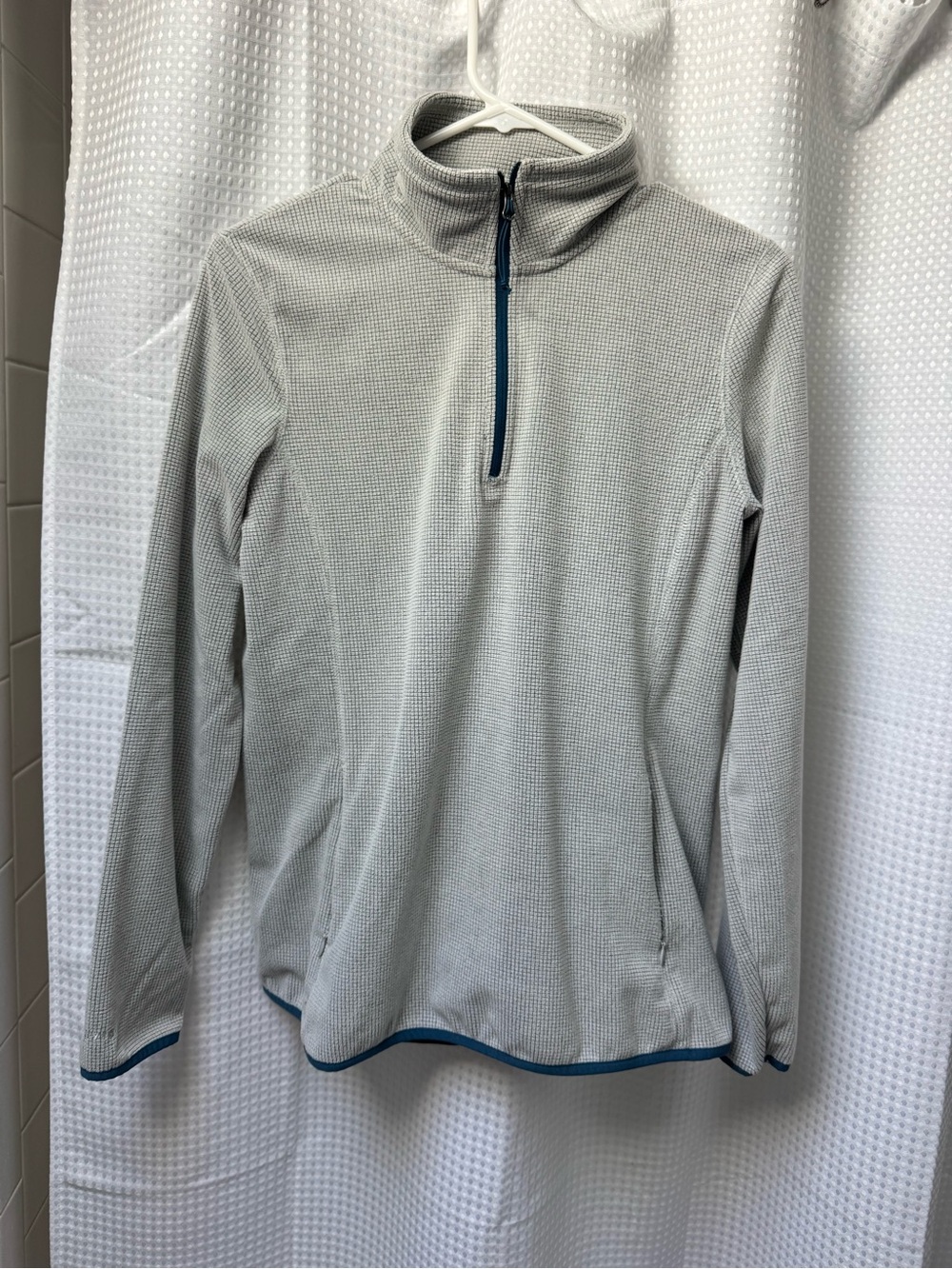 ORVIS Men's Light Gray Quarter-Zip Thermal Sweater‎ Size S
